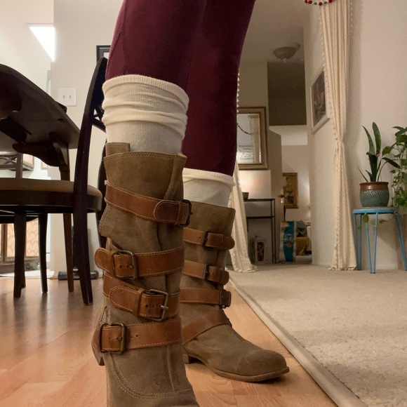 H by Hudson Keira suede Engineer Boots brown/tan size 8 - Picture 10 of 10